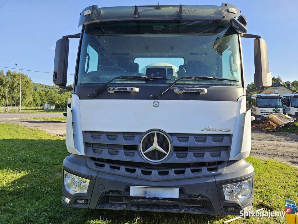 MercedesBenz AROCS 3240 8X4 PUTZMEISTER Ropczyce