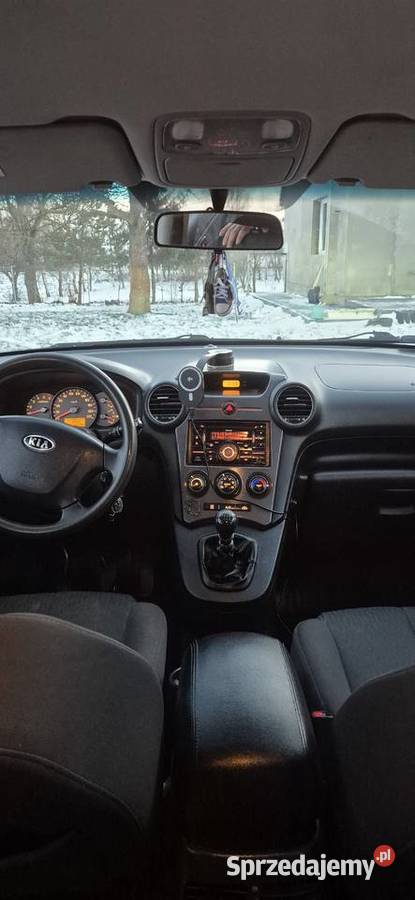 Sprzedam KIA Carens 3 20crdi gniazdo USB Gorajec-Zastawie sprzedam