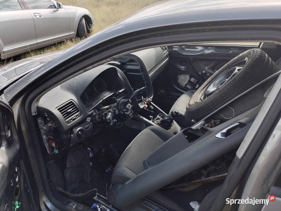 VW Jetta cała na części 2005 wielkopolskie Międzychód sprzedam