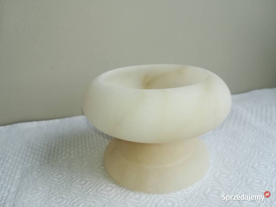 alabaster alabastrowe puzderko biżuteria cudo Gdańsk