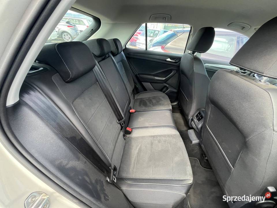 VOLKSWAGEN TRoc Carat 15 TSi 150 EVO DSG7 GD708 150KM Gdańsk