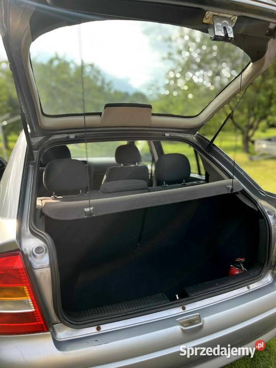 Opel Astra Classic II 2004 silnik 14 przebieg Zawiercie