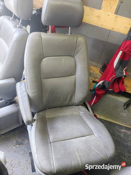 Fotele Kia carnival 6 pomorskie Rumia