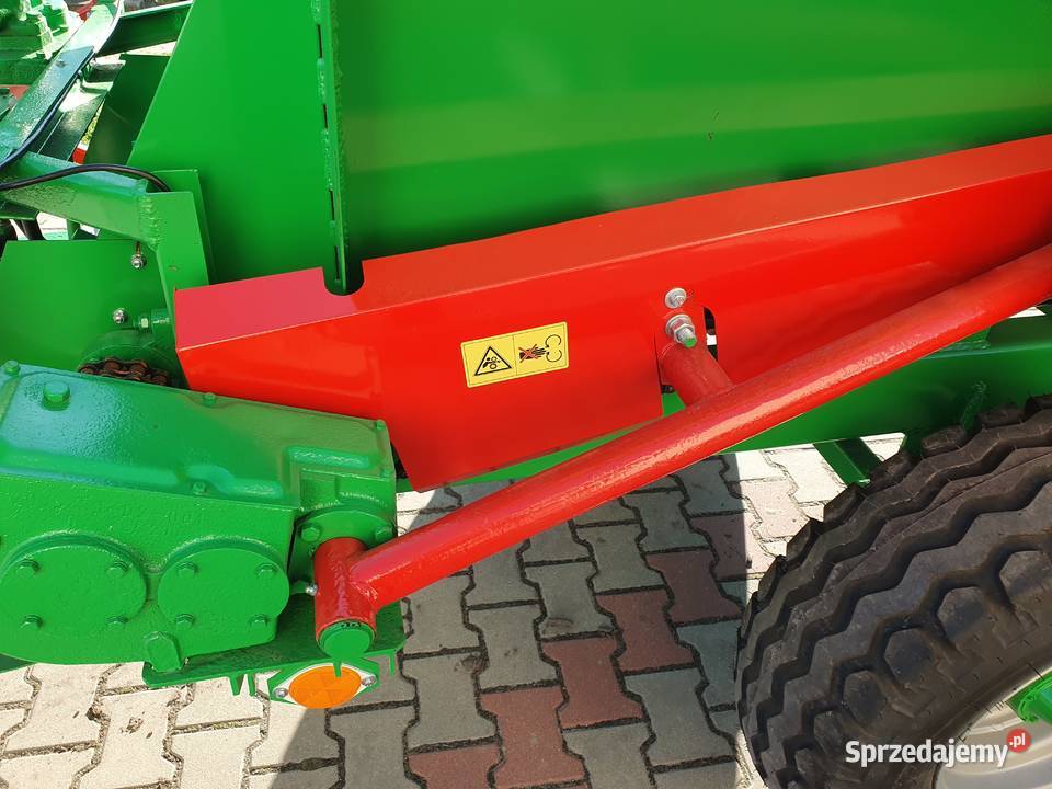 Rozsiewacz wapna rcw 3 piast rozrzutnik Rozsiewacze nawozów