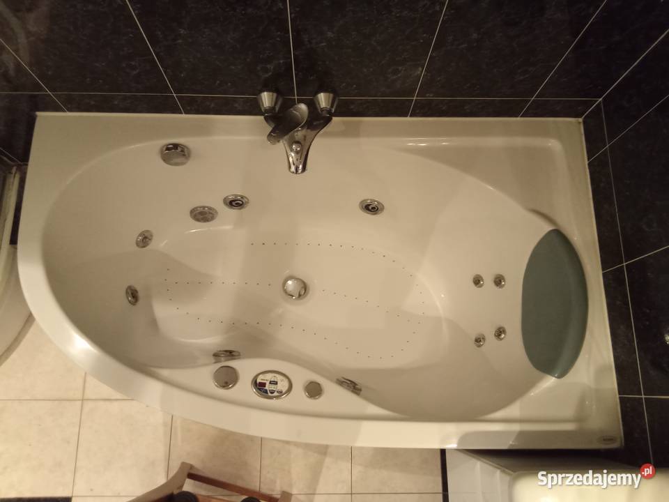 Sprzedam używaną wannę z hydromasażem Pozostałe Wrocław