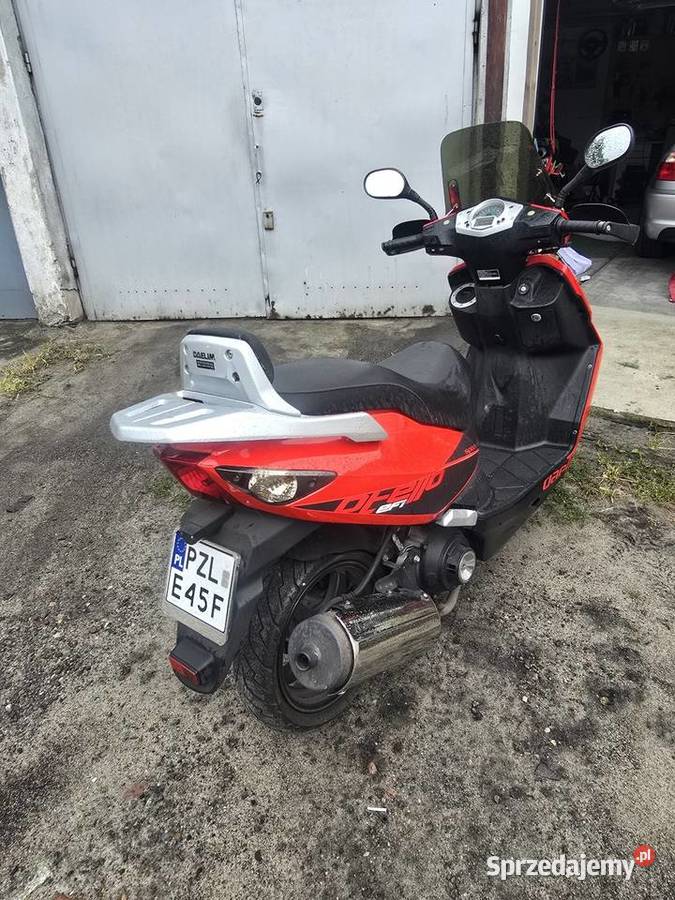 Skuter Daelim 125 3 kat b Leszno