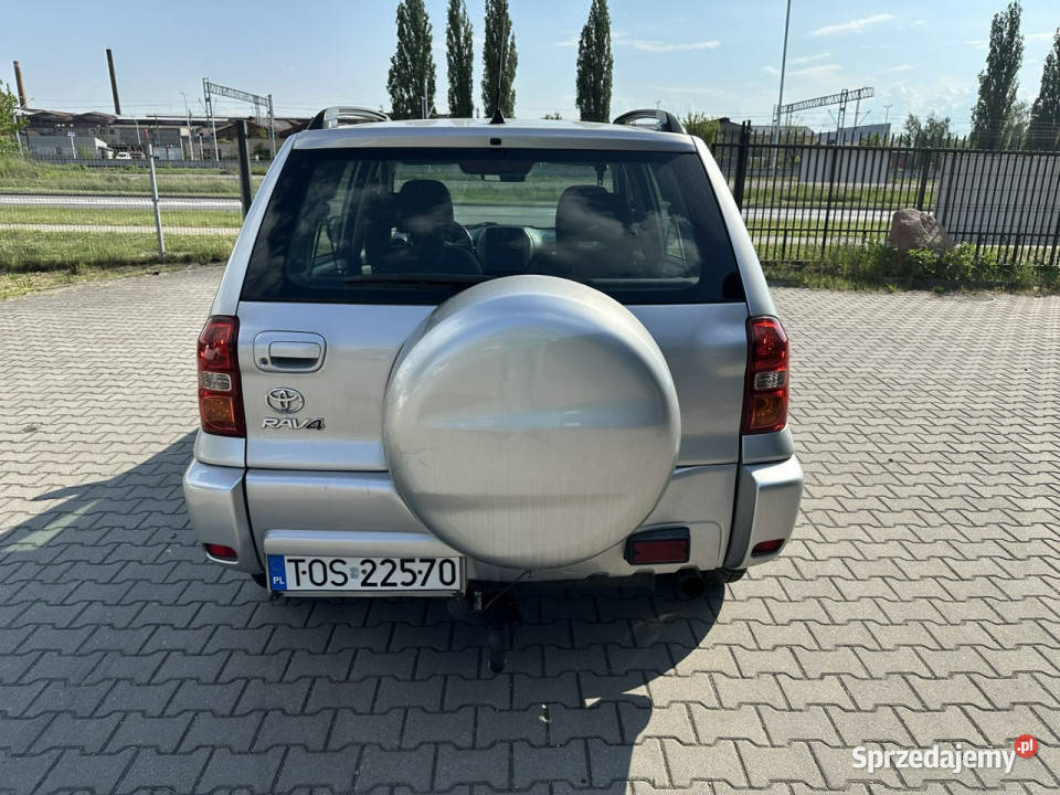 Toyota RAV4 20D4D 4X4 Stan Klimatronic Alufelgi relingi dachowe Ostrowiec Świętokrzyski