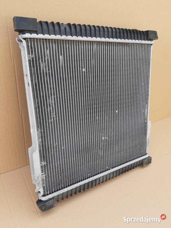 IVECO EUROCARGO EURO 6 CHŁODNICA CIECZY WODY Bieleń