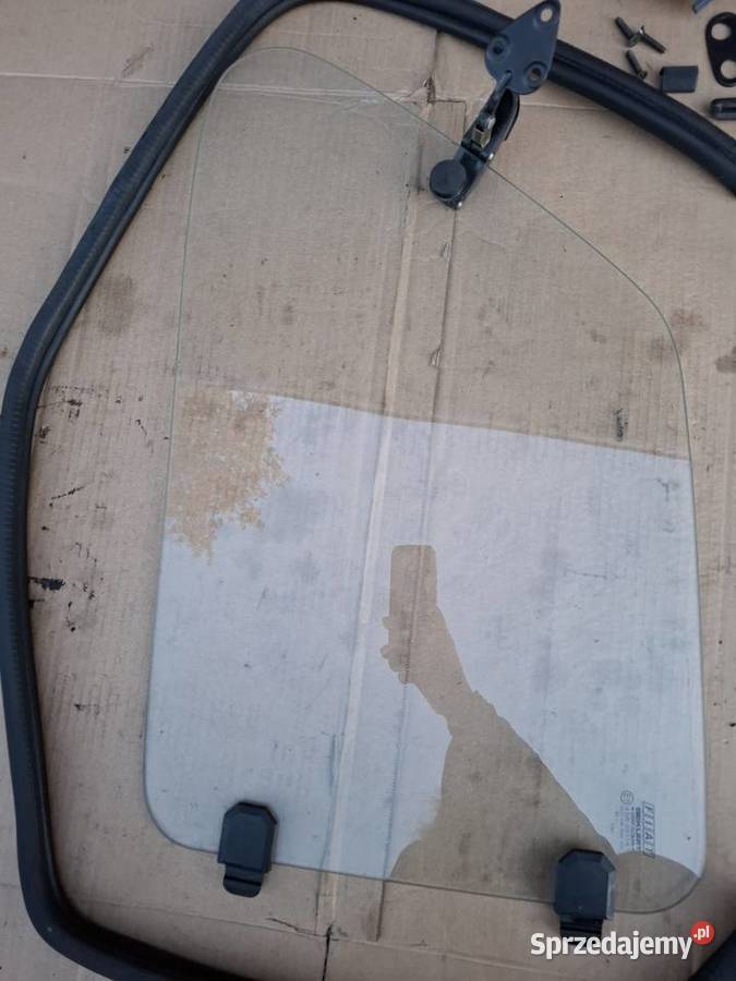 Szyby uchylne uchylane Fiat 126p Maluch osobowe Strzelce Opolskie