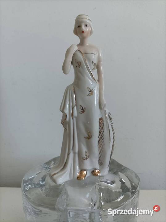 Stara porcelanowa figurka Figurki i rzeźby Dzierżoniów