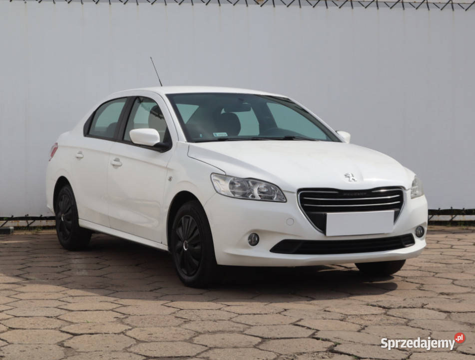 Peugeot 301 12 PureTech Rok produkcji 2015