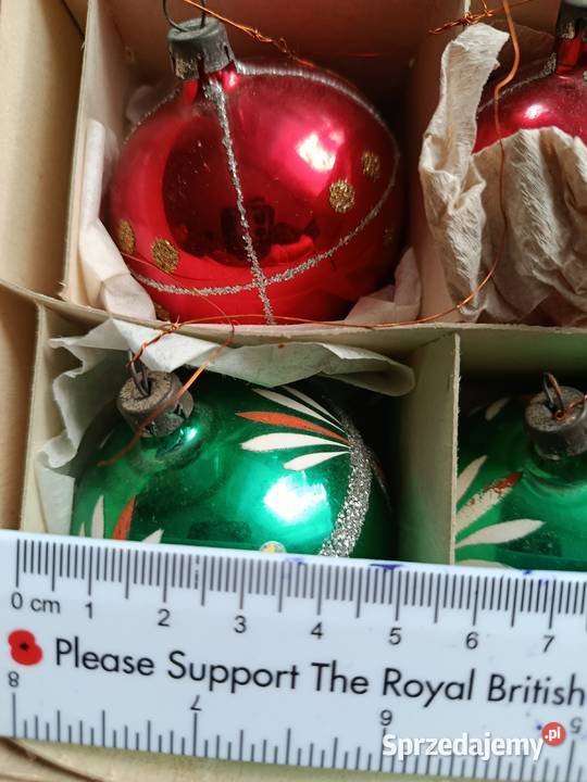 Bombki z PRLróżne szklane w kartonie stare sprzedam