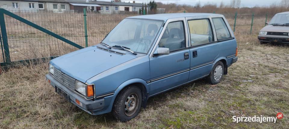 Nissan Prairie M10 15 benzyna 1477cm3 sprzedam