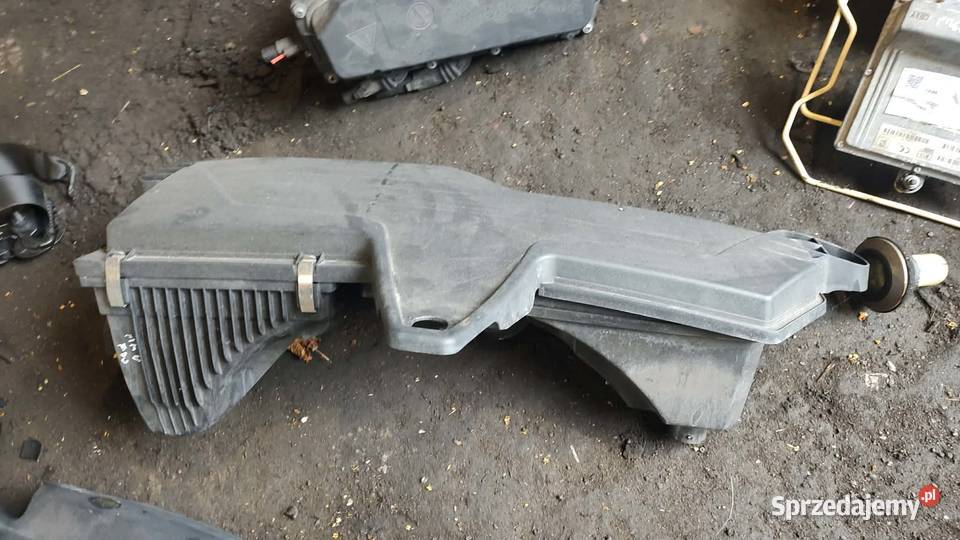 Obudowa filtra powietrza BMW F30 20D wielkopolskie Książ Wielkopolski sprzedam
