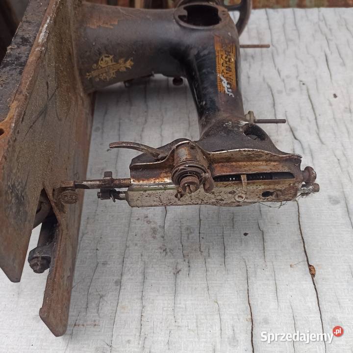 Maszyna do szycia Singer Błaszki