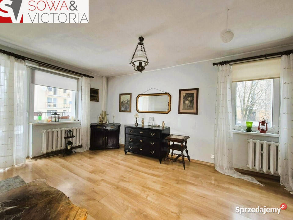 Ciepłe jasne mieszkanie z dużym balkonem 43.25m2 Wałbrzych