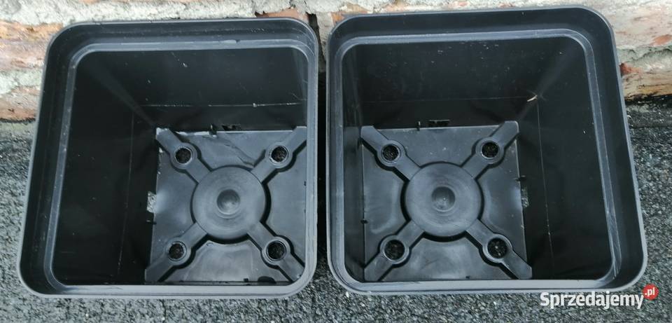 Doniczki produkcyjne P16 16x16x16 kwadratowe 3 L śląskie Siewierz sprzedam
