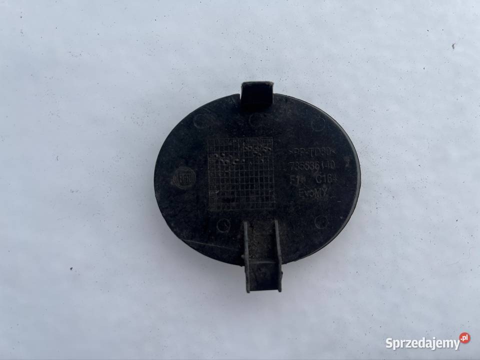 FIAT GRANDE PUNTO ZAŚLEPKA ZDERZAKA HAKA PRZÓD