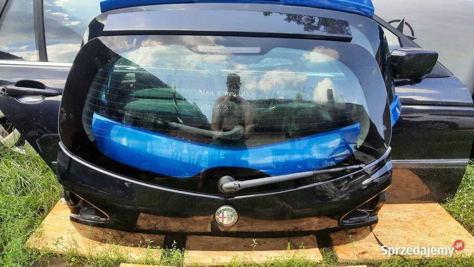 kompletna klapa bagażnika Alfa Romeo 147 lak 601