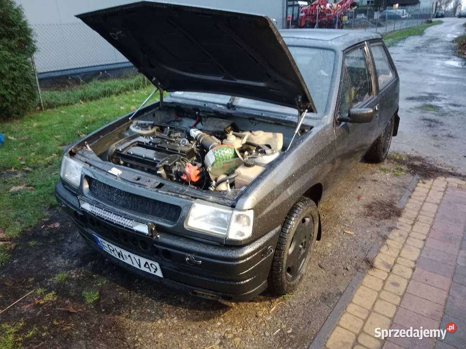 Opel corsa A błotnik przedni prawy lewy maska Wiązów sprzedam