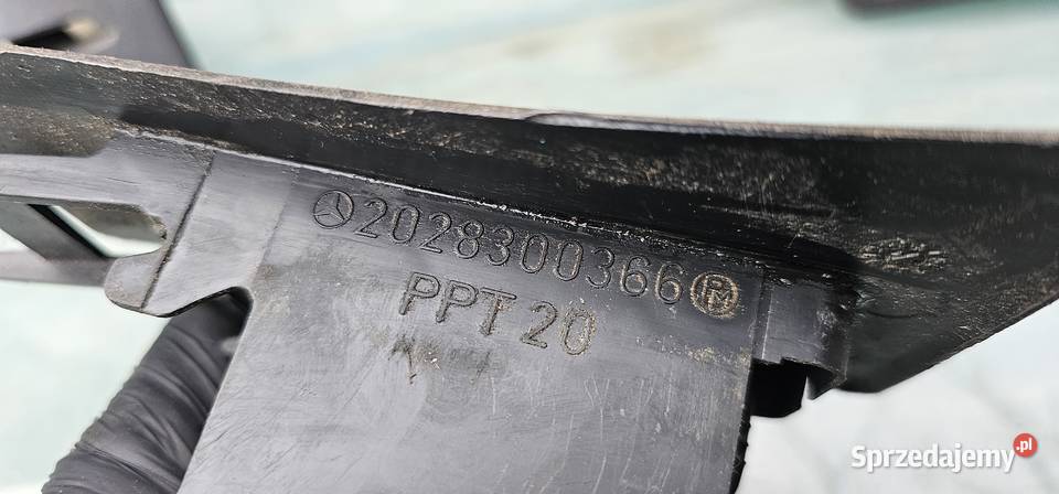 Kratka nawiewu mercedes w210 w202 w208 Zbąszyń sprzedam