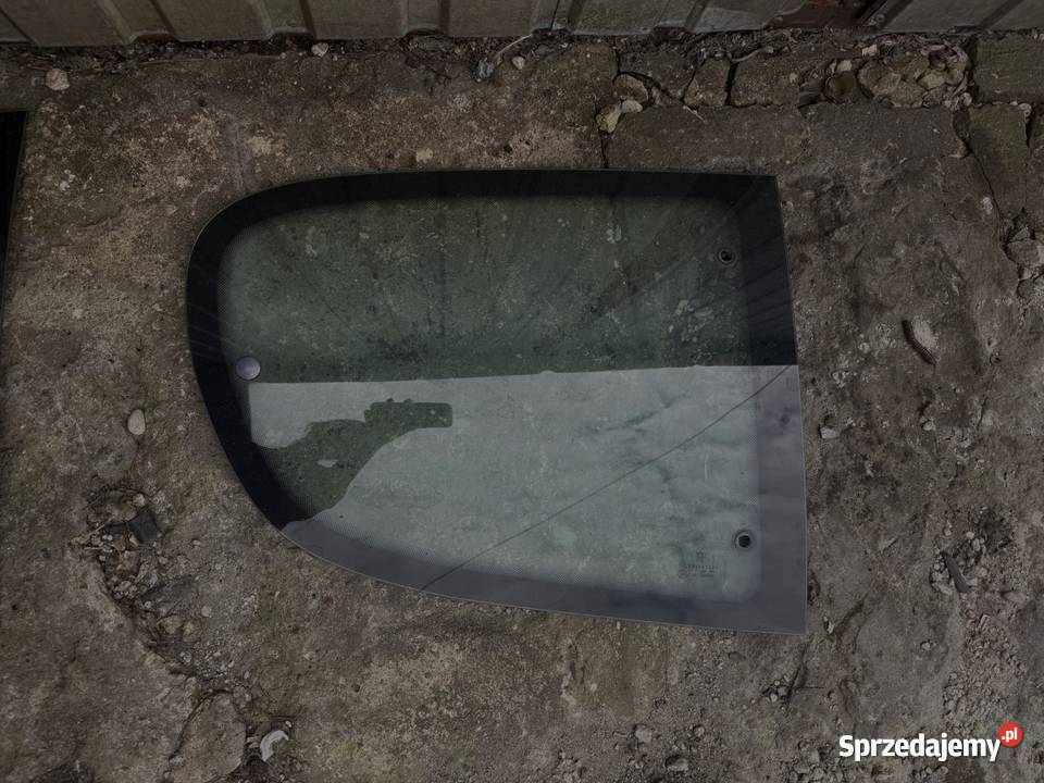Prawa tylna uchylna szyba boczna Peugeot 206 Ostrów Wielkopolski sprzedam