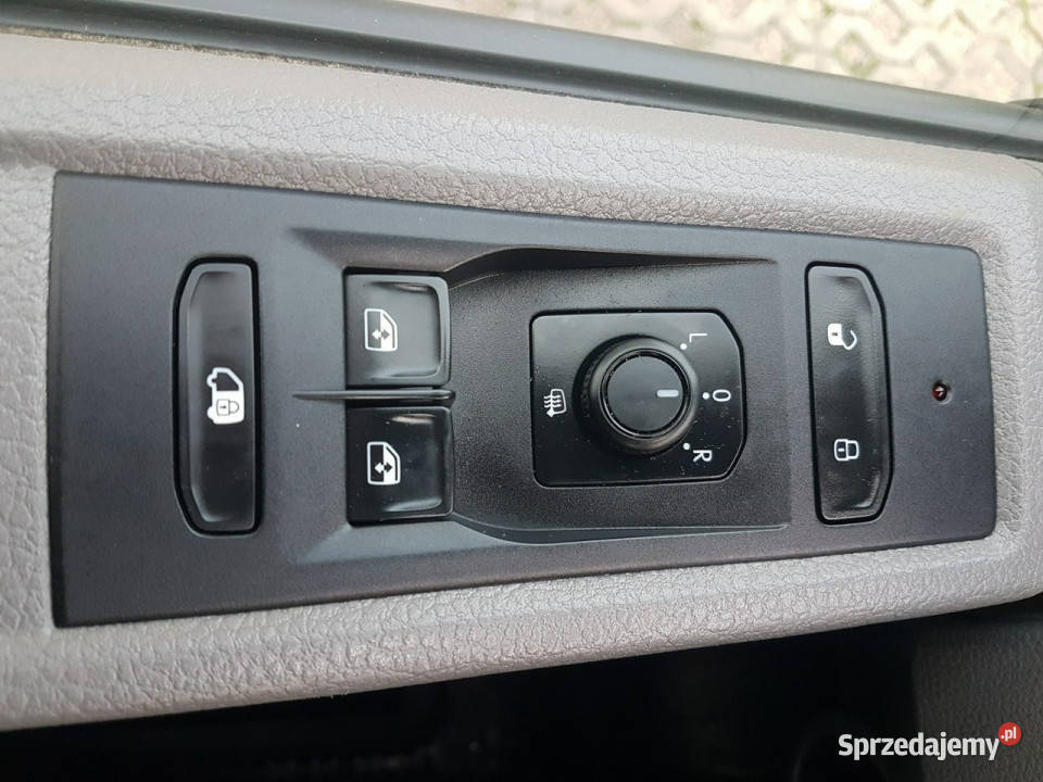 Volkswagen Transporter T6 DŁUGI CHŁODNIA bluetooth Poręba sprzedam