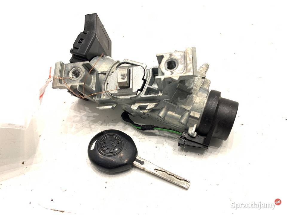 STACYJKA SKODA FABIA III 1K0905851 10 95 KLUCZYK