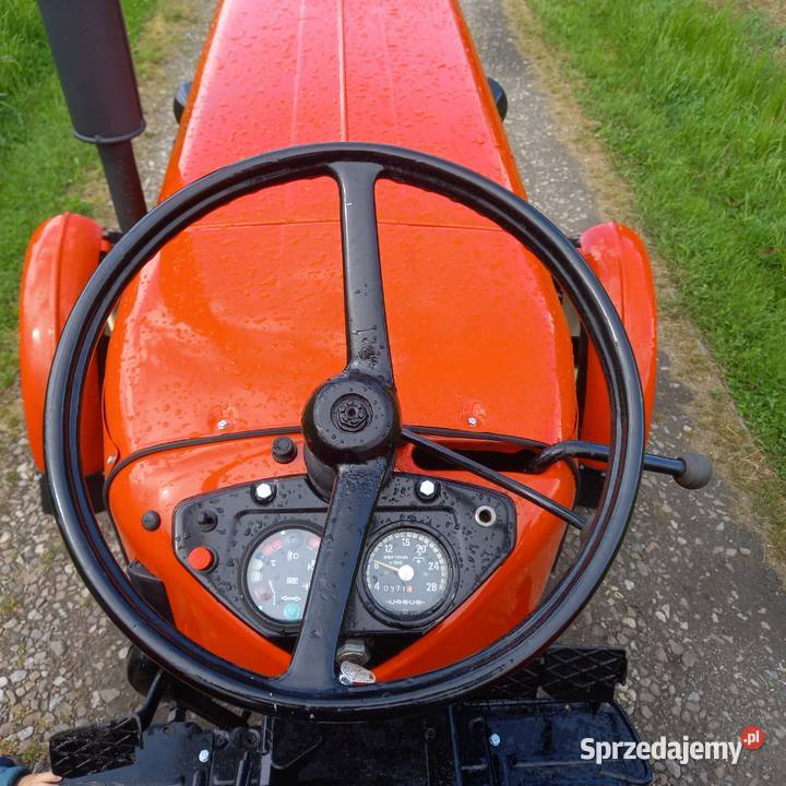 Ursus C360 stan