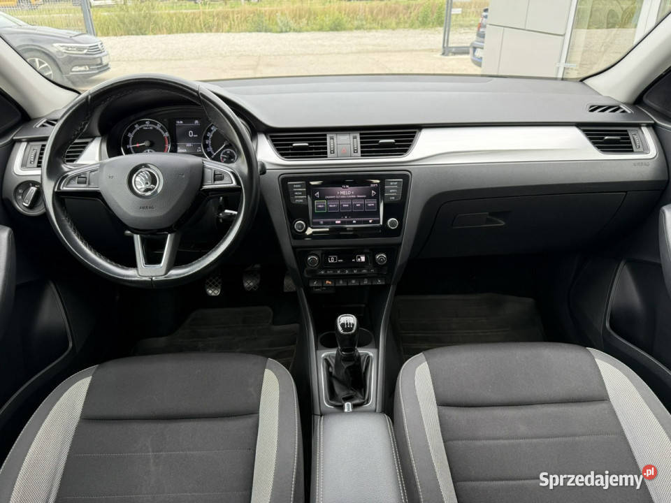 koda RAPID 10TSI 110 2018 Salon Xenon