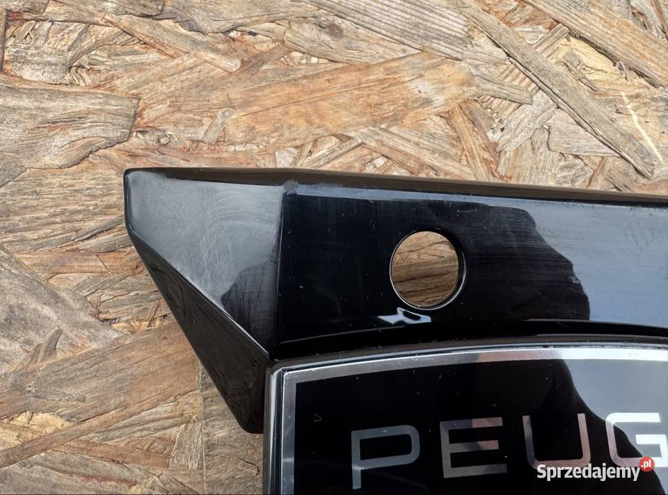 Znaczek Logo emblemat grilla peugeot 3008 5008 Sieraków