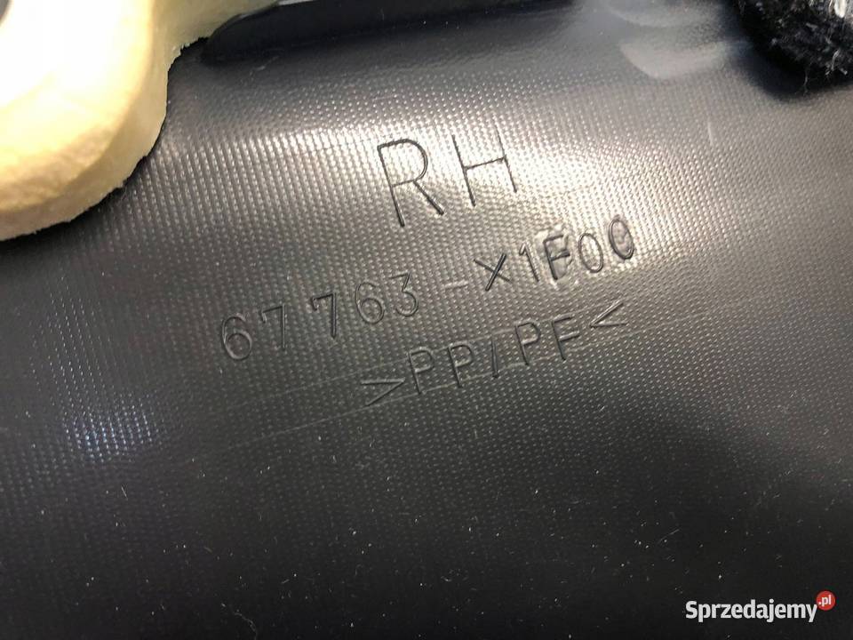 Toyota Auris I E15 Lift 12r 5D HB Boczek osobowe