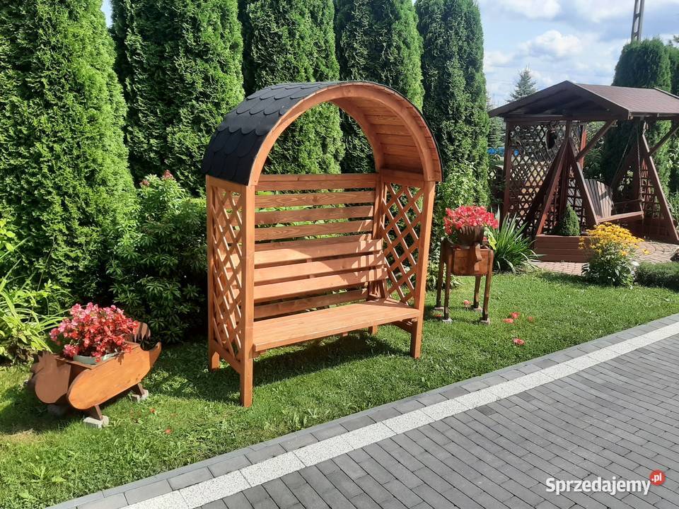 Pergola z ławką