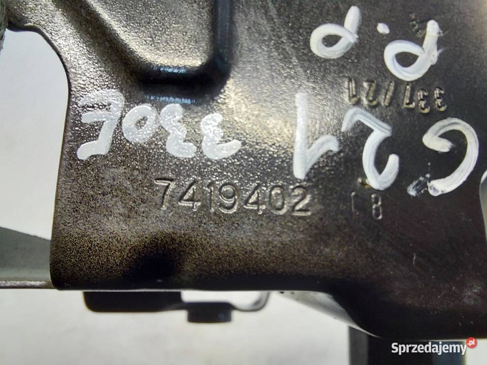 BMW G21 G20 Kombi 330e mocowanie uchwyt błotnika sprzedam