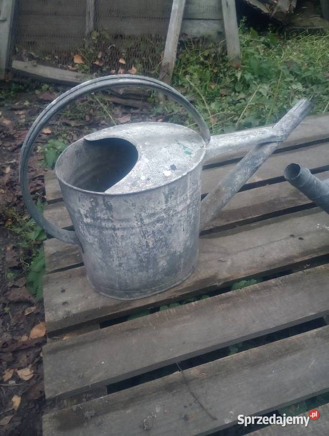 Konewka konew podlewaczka polewaczka PRL ocynk
