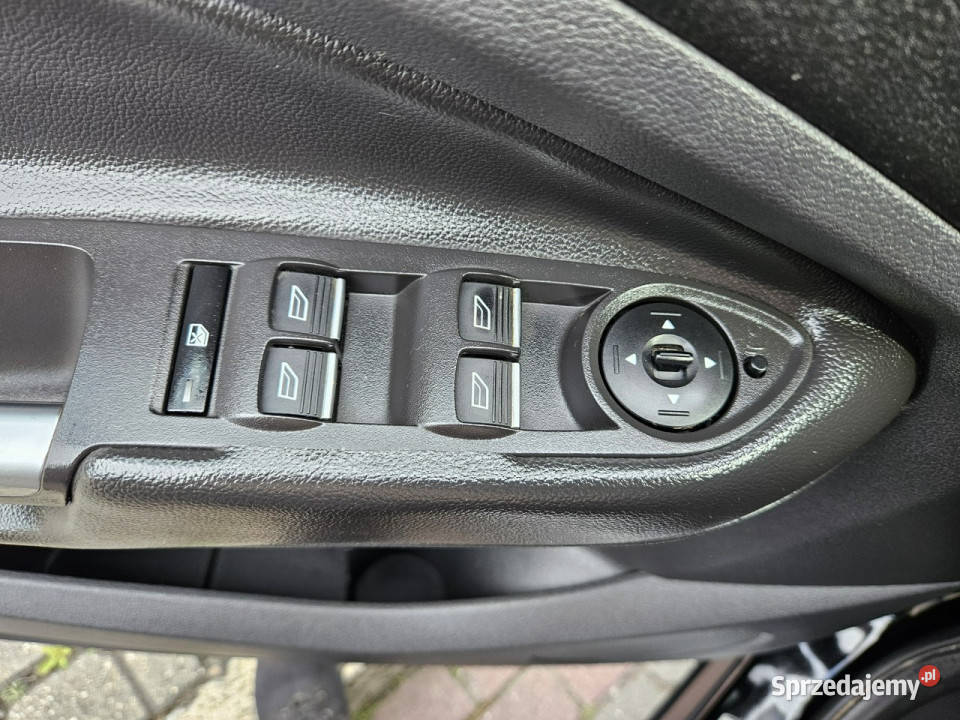 Ford Kuga Klima x 2 Podgrzewane fotele szyba 6 centralny zamek
