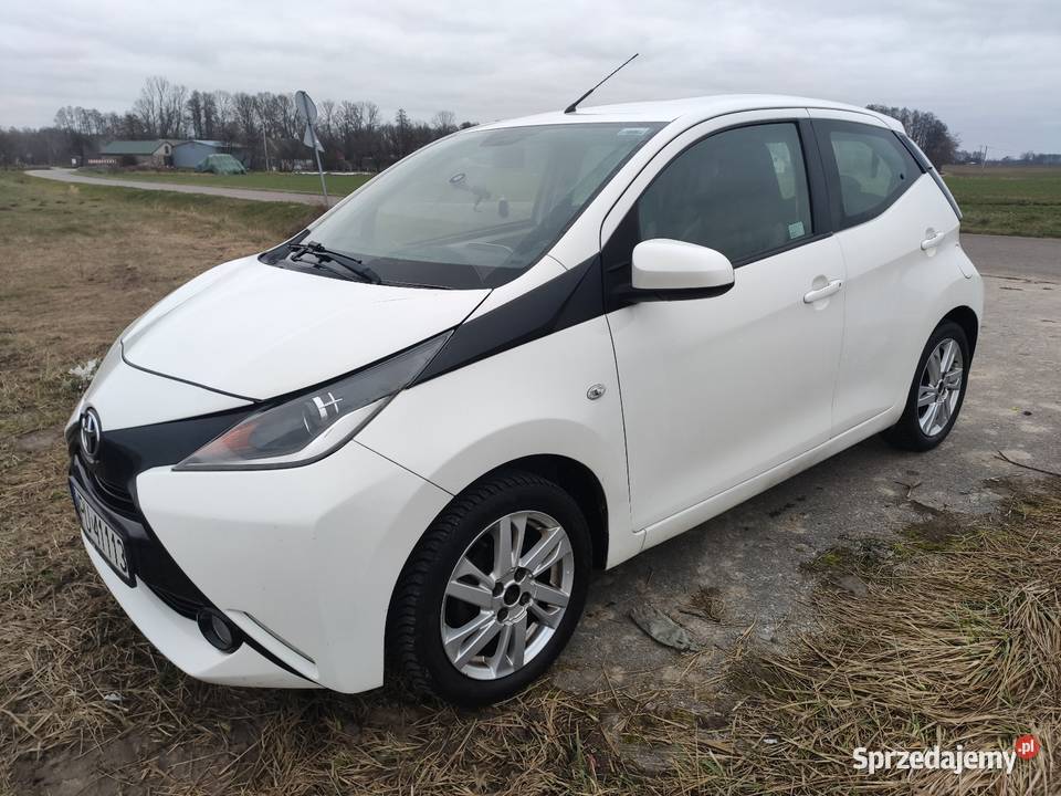Toyota Aygo II 10LPG5d aluminiowe felgi Świercze