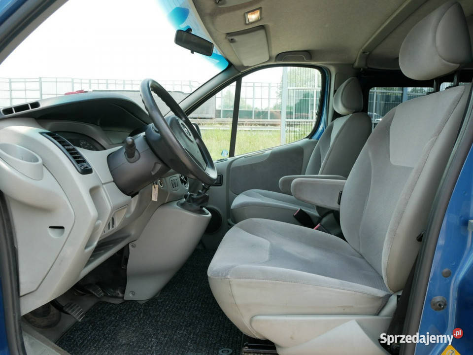 Opel Vivaro 25 CDTI 135 Tour 7 Osób VAT 23 Vivaro Goczałkowice-Zdrój sprzedam