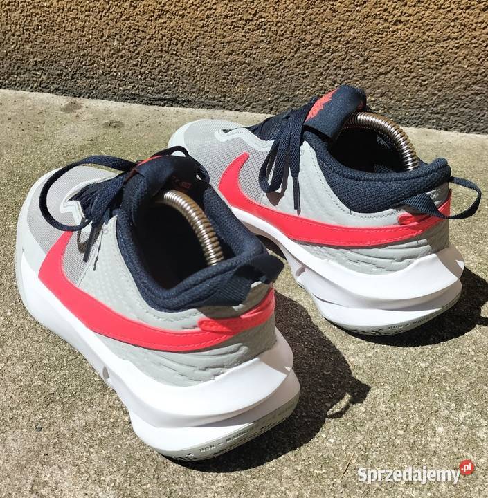 Buty Do koszykówki Nike Hustle 40 Wałbrzych