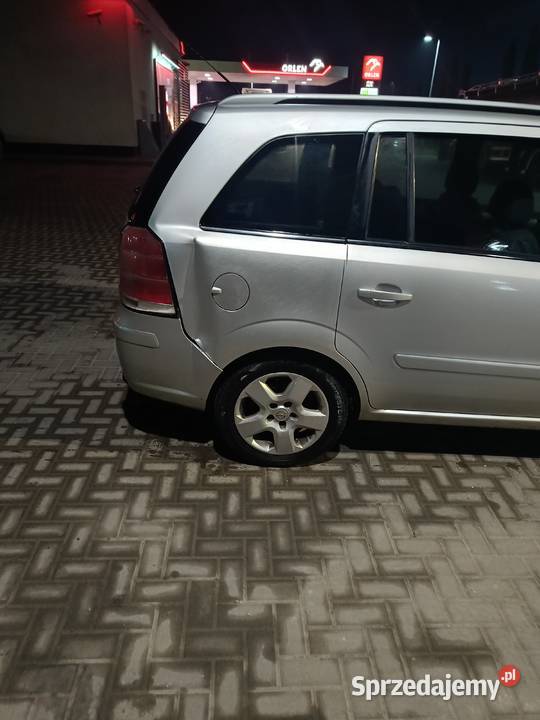 Opel Zafira B 2006r