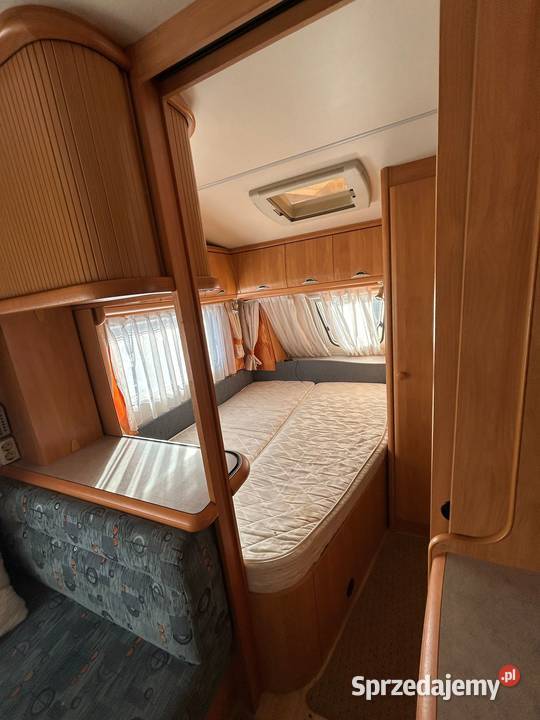 Hobby 440 pieknie utrzymana solary układ wnętrza Kempingowe