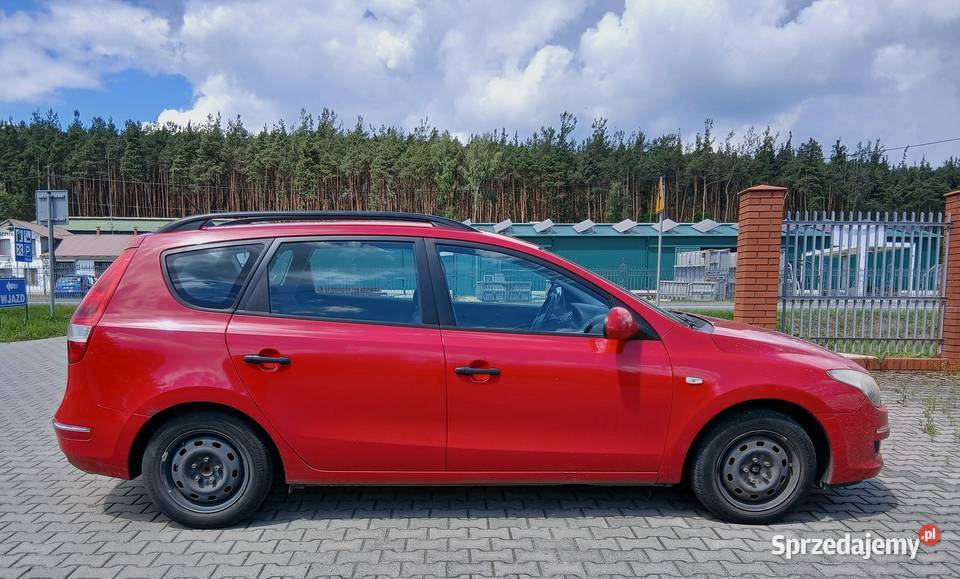 Hyundai i30 z 2010 roku 16 CRD świętokrzyskie Busko-Zdrój