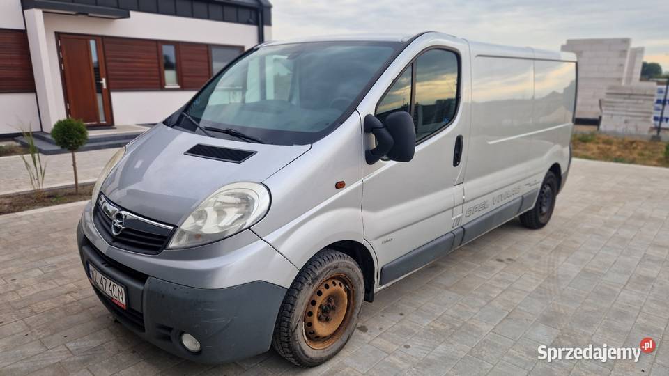 Opel VIVARO 2000cm3