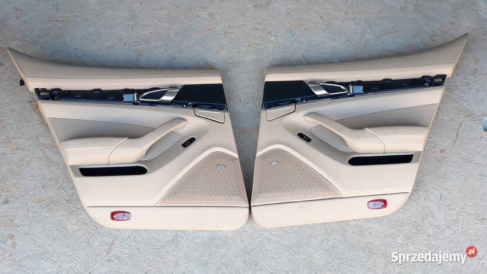 PORSCHE PANAMERA 970 BOCZEK TAPICERKA DRZWI Międzychód sprzedam