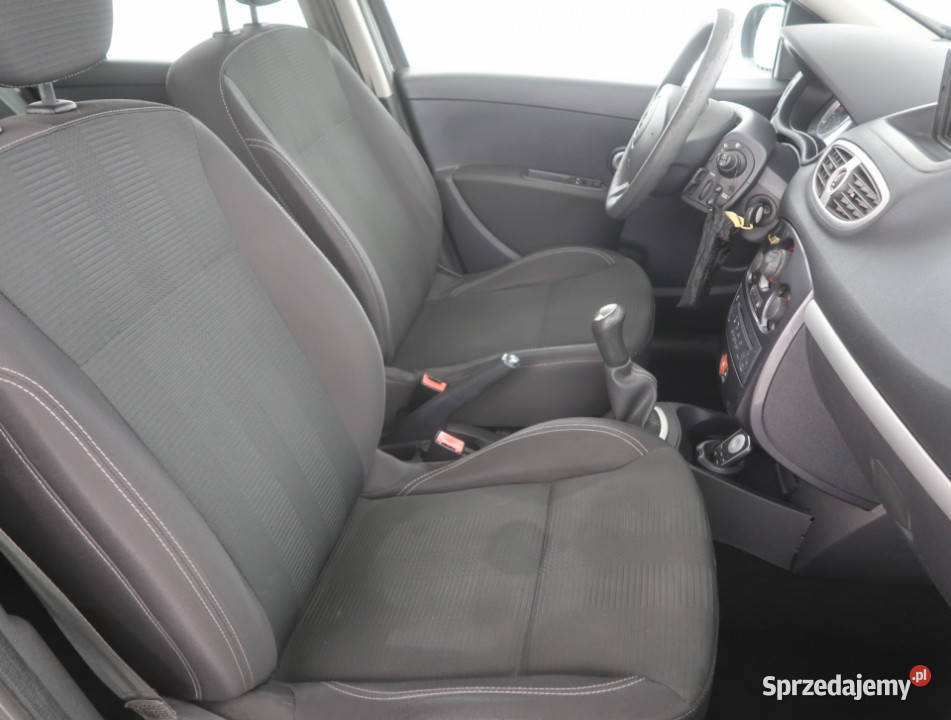 Renault Clio 12 16V Piaseczno