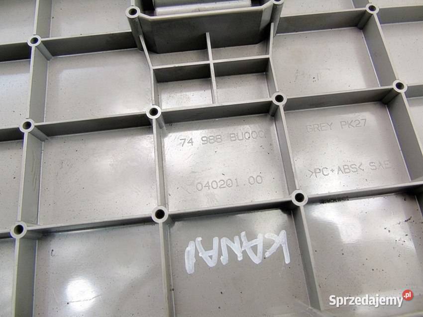 Schowek kanapy Nissan Almera Tino 2002 Sosnowiec