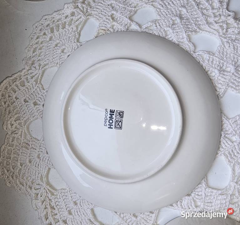 Filiżanka ze spodeczkiem nowa Złota dekoracja Sosnowiec