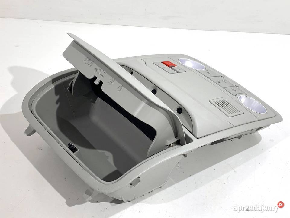 LAMPA SUFITOWA SKODA KAROQ 5E0867489B WNĘTRZA osobowe Pozostałe podkarpackie sprzedam