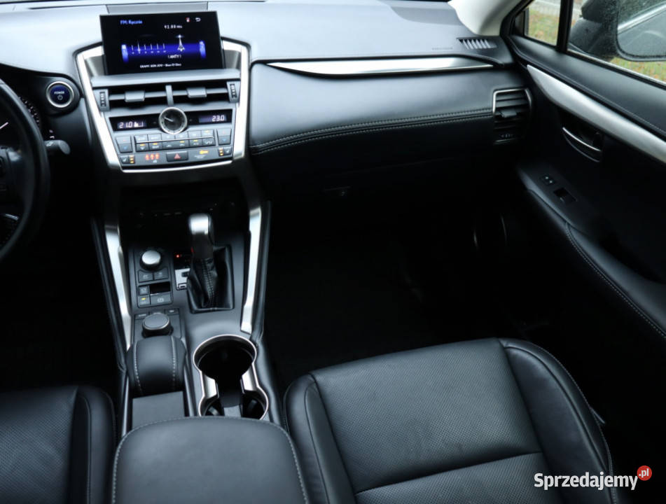 Lexus NX 300h Piaseczno sprzedam