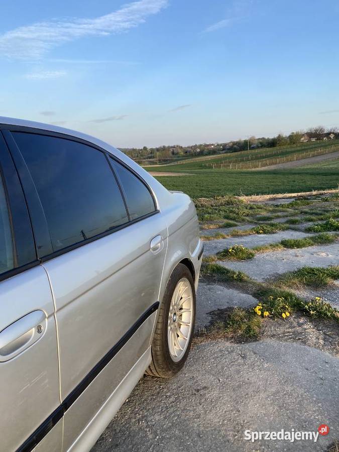 BMW E39 523i Motoryzacja